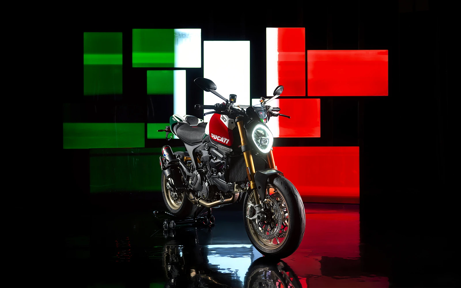 Moto Ducati Monster Anniversário 2024