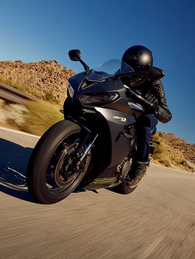 Nova triumph daytona 660 2024