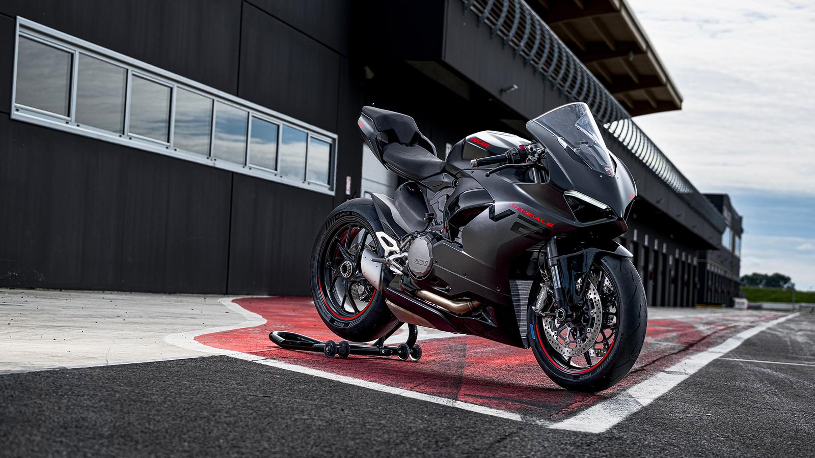 Ducati Panigale V2 Black