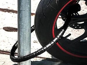 Corrente de segurança para moto