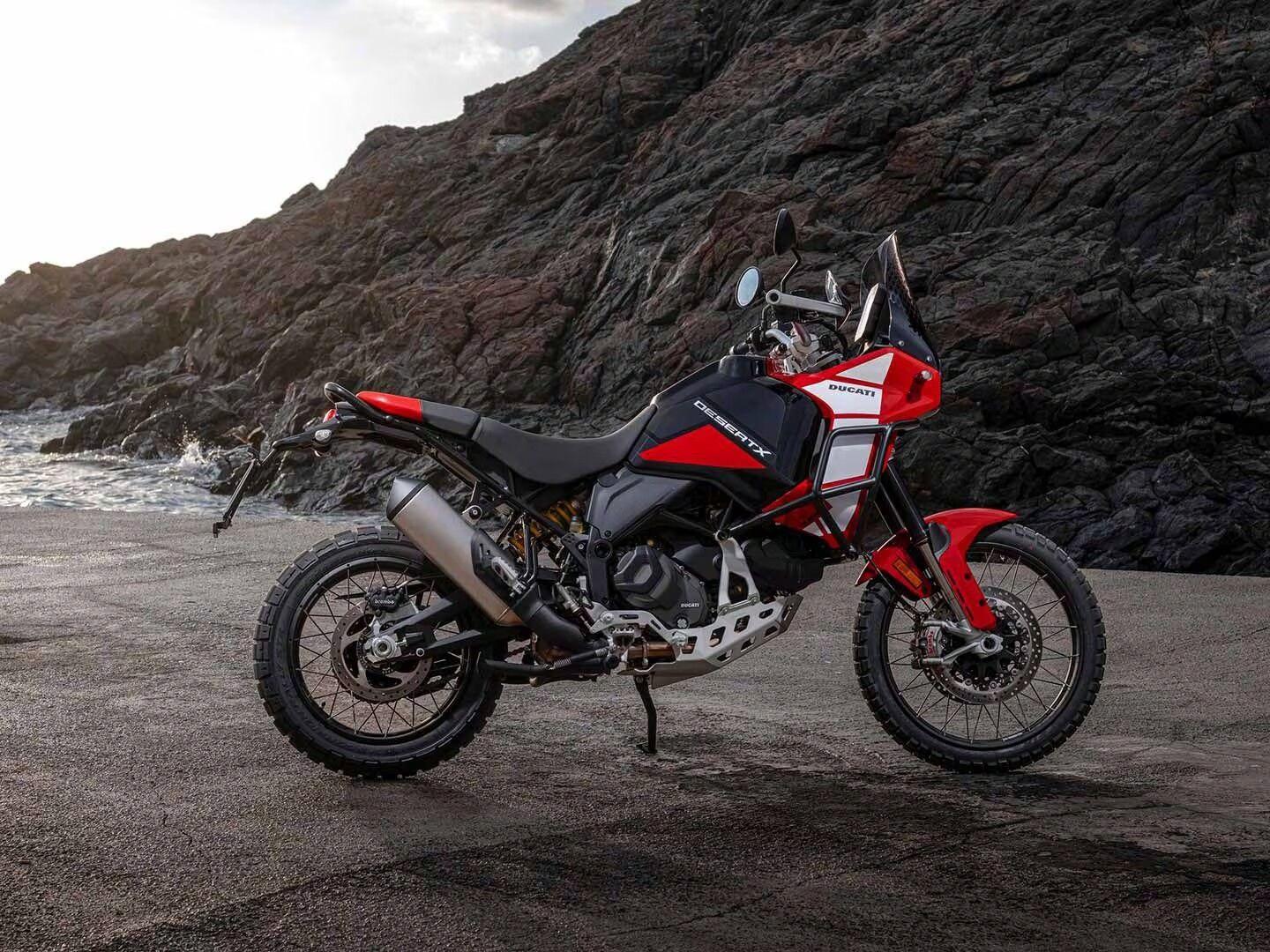 Ducati DesertX Discovery 2025